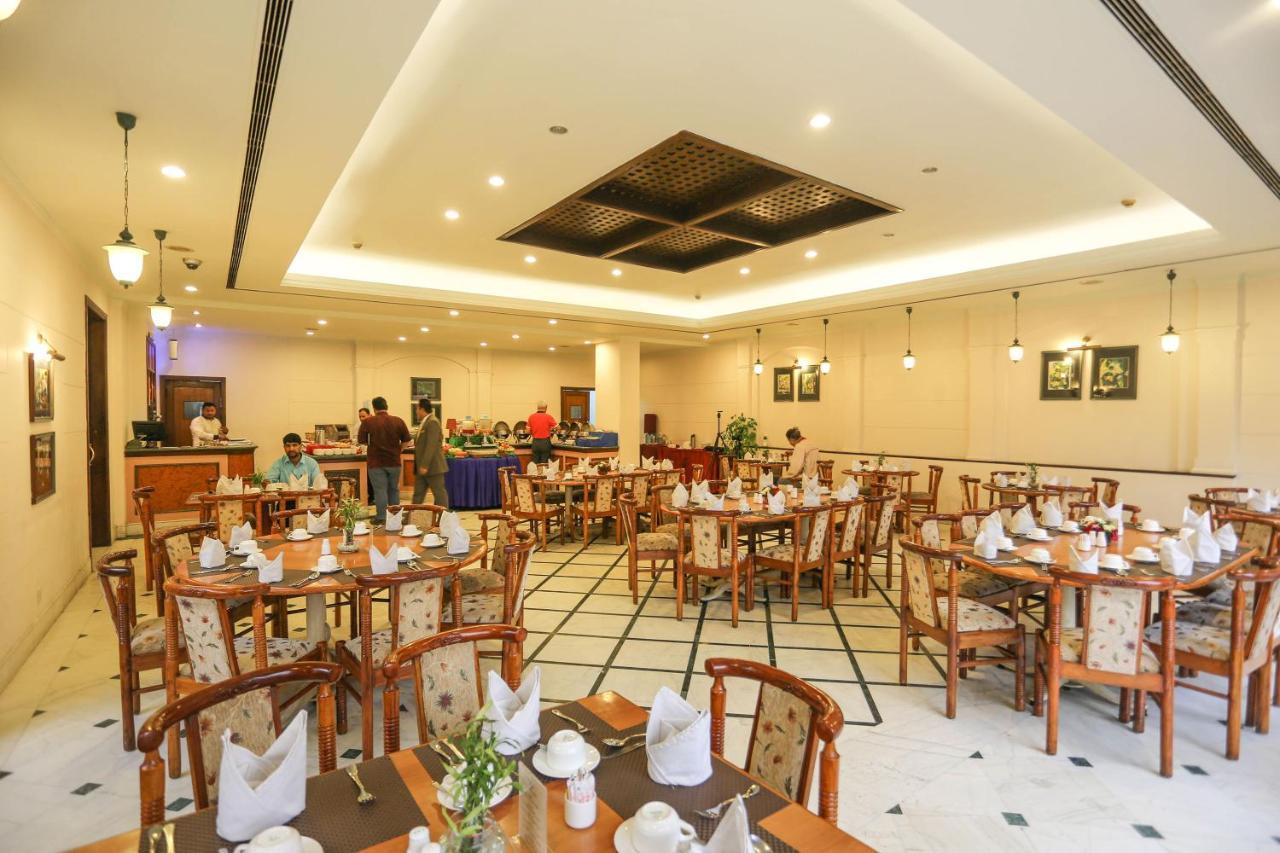 Grand Hotel Katmandou Extérieur photo