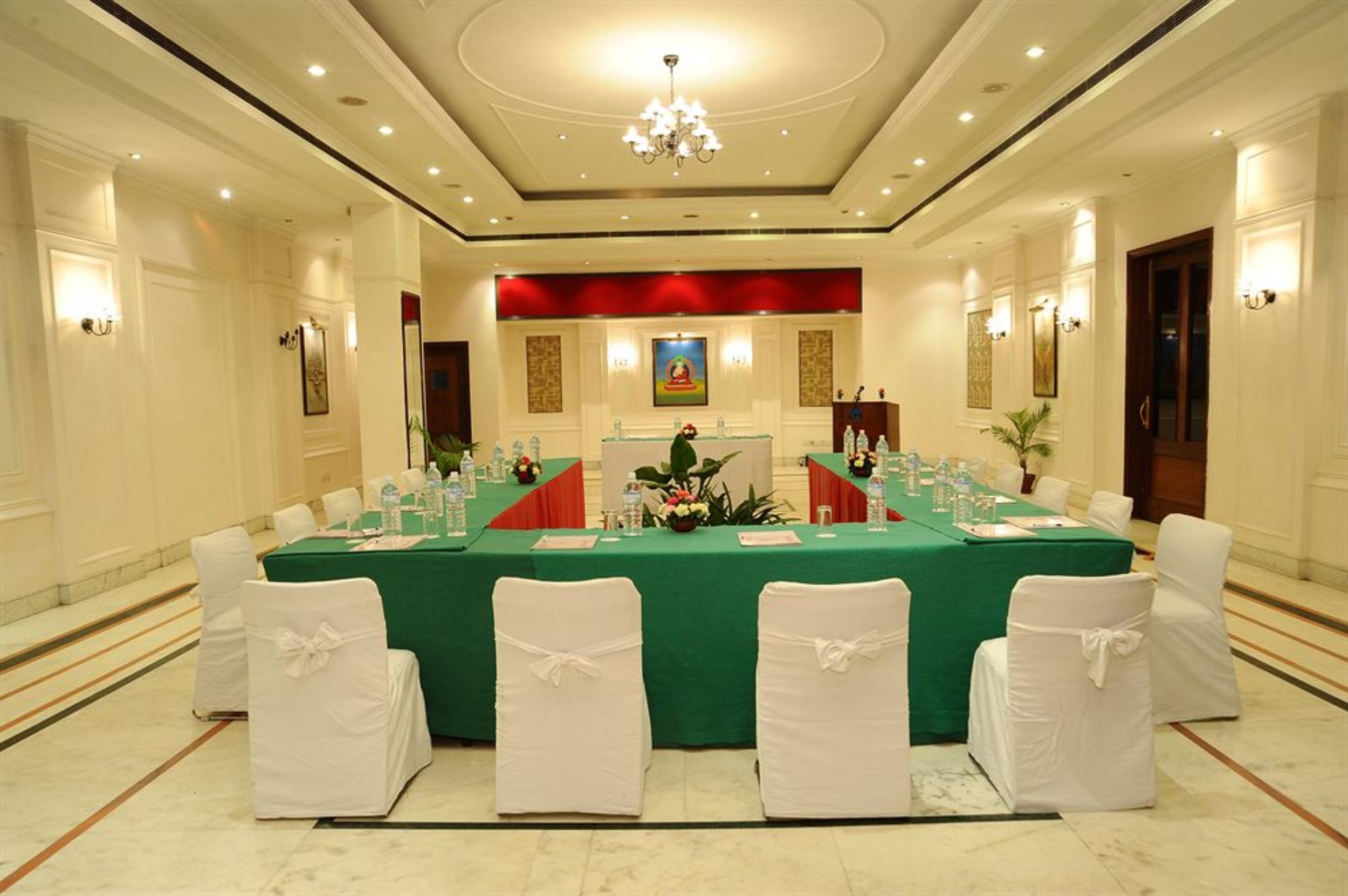 Grand Hotel Katmandou Extérieur photo