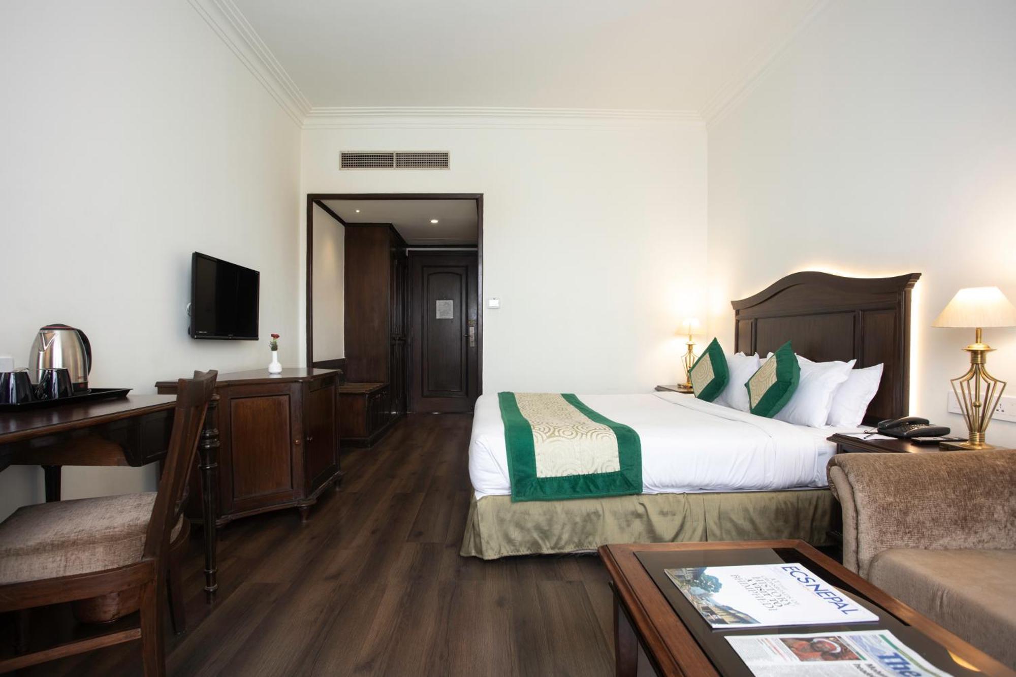 Grand Hotel Katmandou Extérieur photo