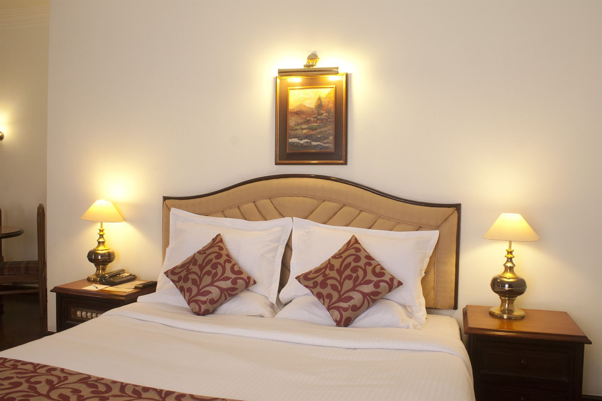Grand Hotel Katmandou Extérieur photo