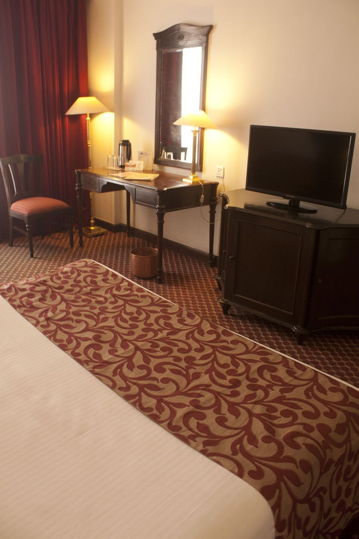 Grand Hotel Katmandou Extérieur photo